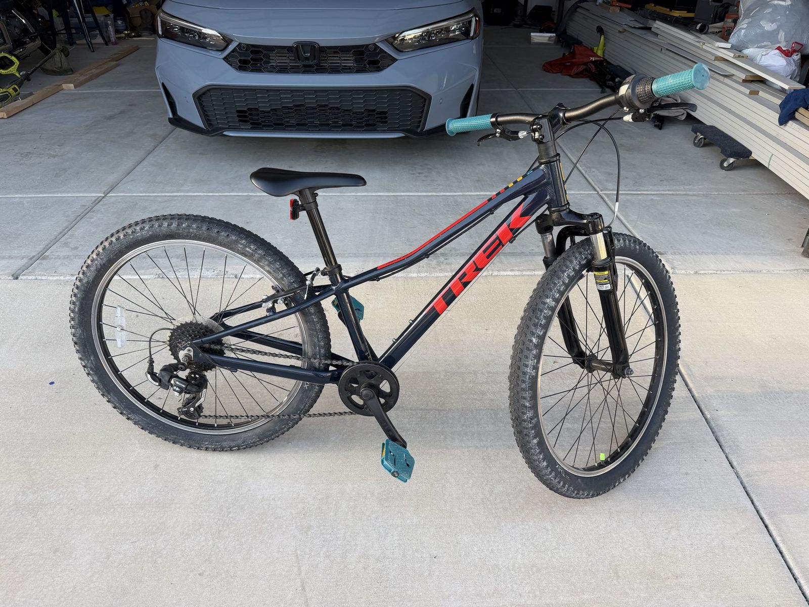 Trek 24 Precaliber 9 speed Mountain Bike