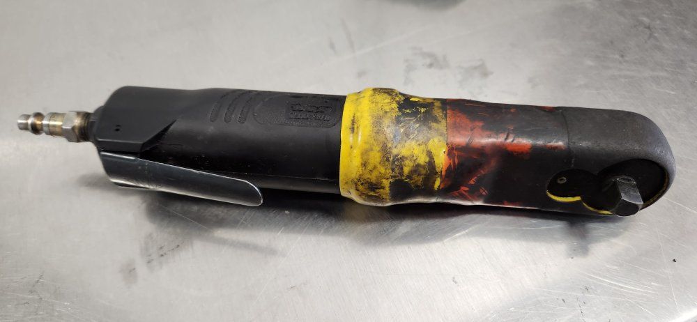 MAC Tools AR778 Air Ratchet Wrench - Powerful Pneumatic Auto Body Tool. 3/8 Drive.