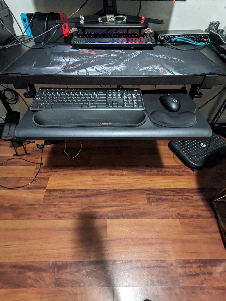 Under desk tray