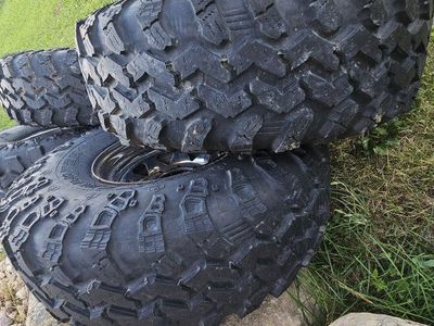 4 37" Super Swampers