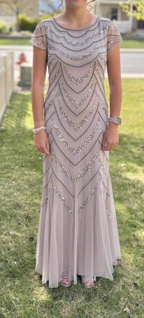 Adriana Papell beaded gown- formal - Homecoming - Prom - size 4