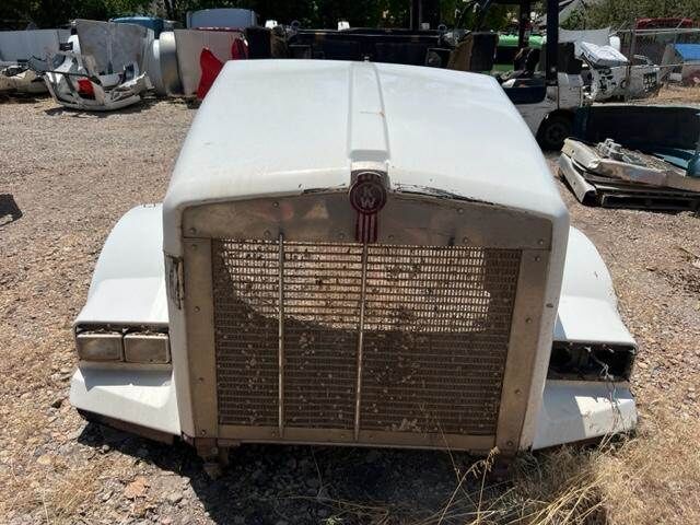 Kenworth T800 Hood
