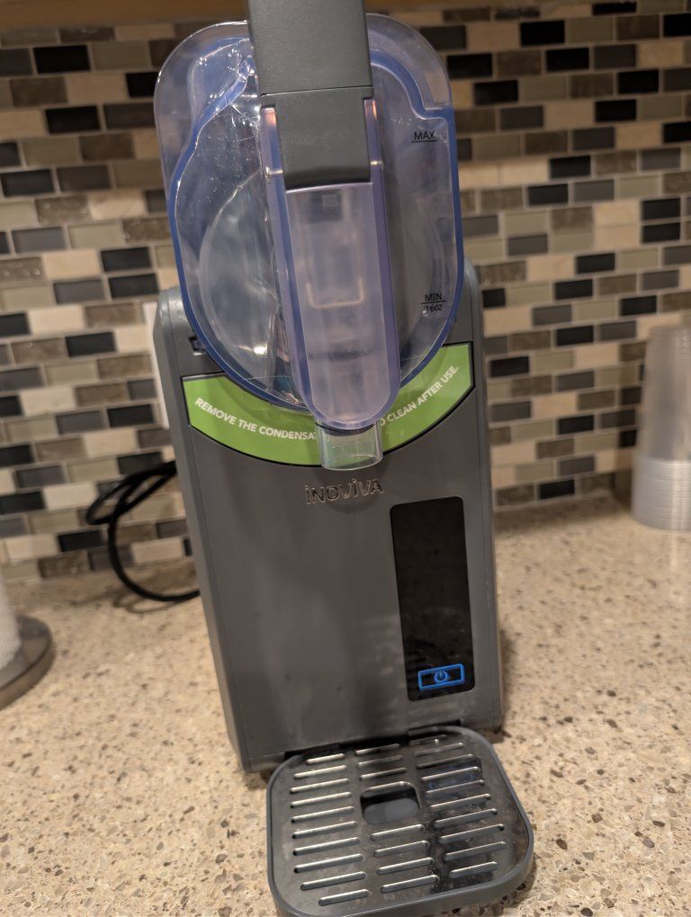 Slushie margarita machine