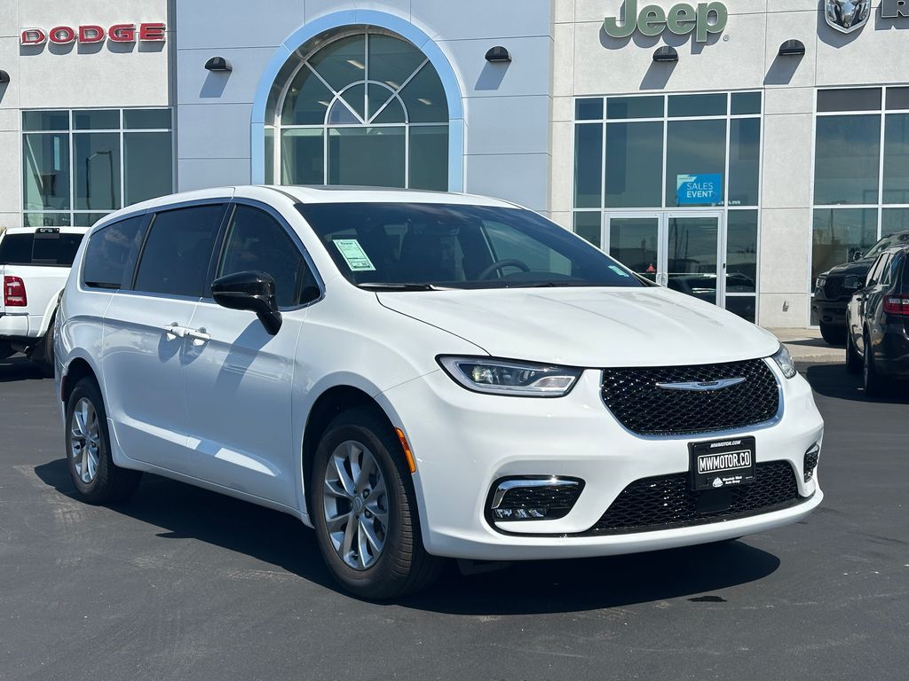 2026 Chrysler Pacifica Limited