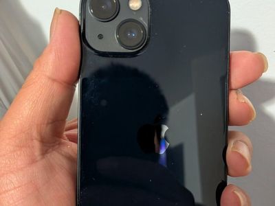 unlocked iPhone 13 128 gb $350 or best offer