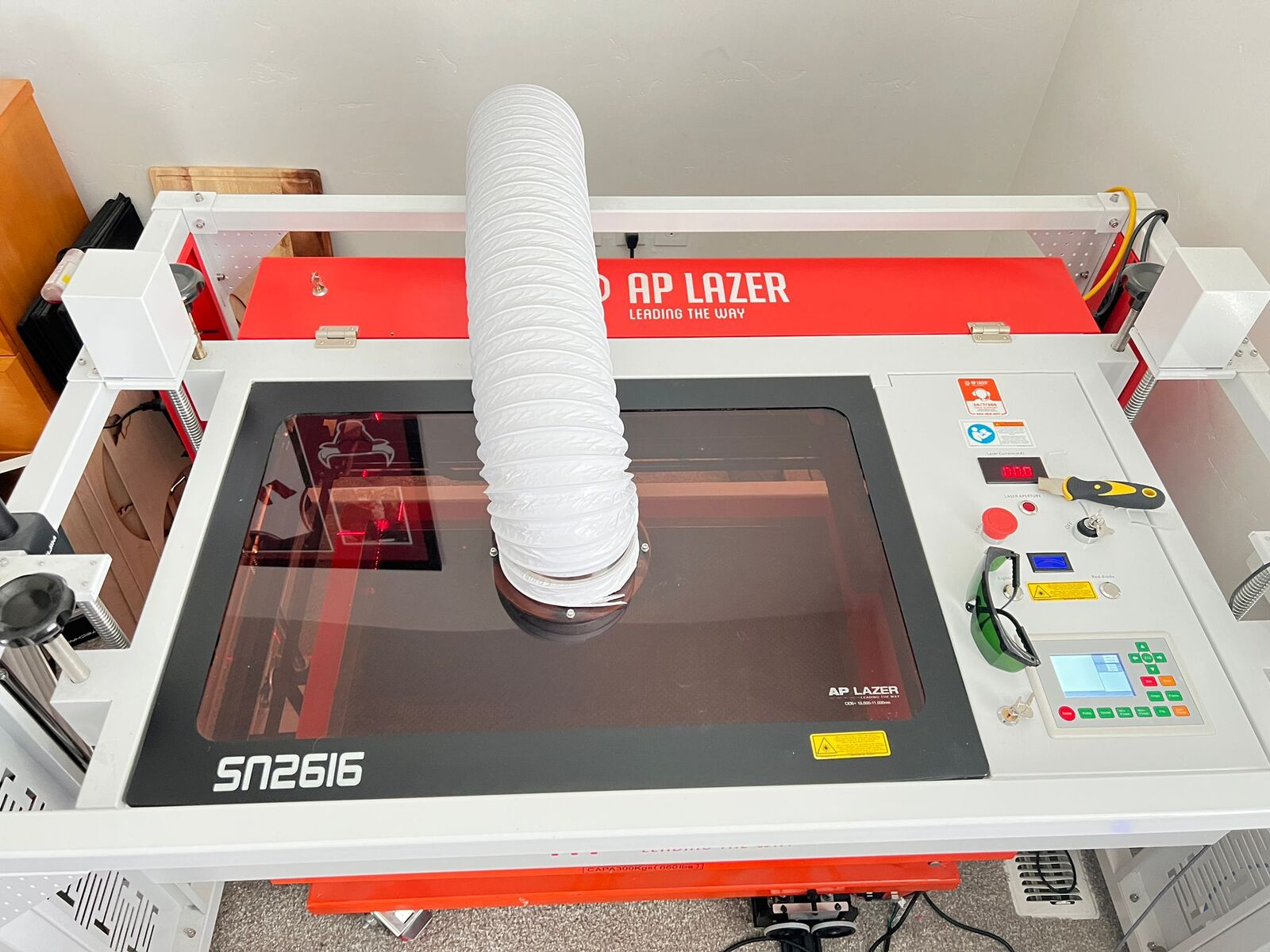 AP Lazer® SN2616LR CO2 Laser Turnkey Solution