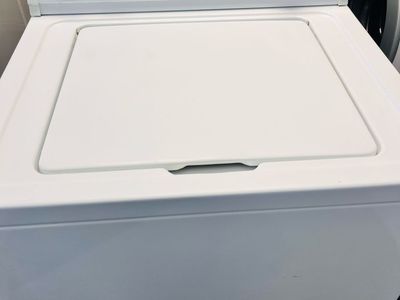 Heavy duty ESTATE by Whirlpool washing machine