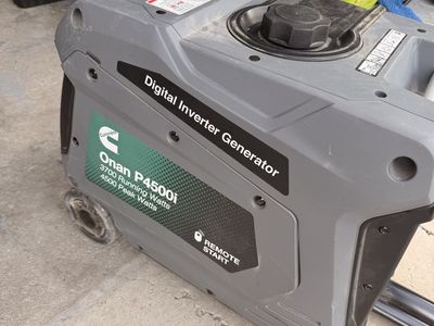 Cummins Onan remote start P4500i Gas Generator