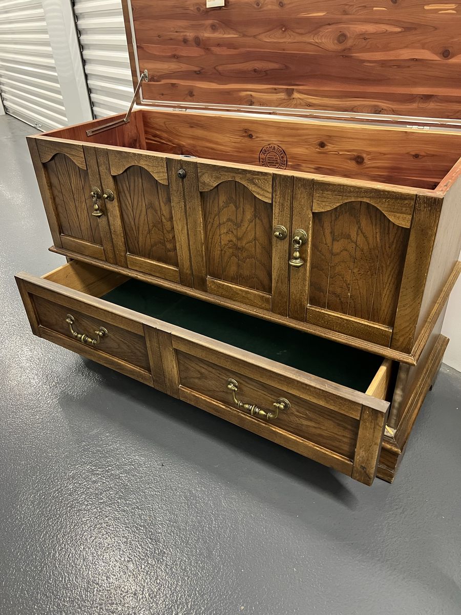 Storage - Cedar Chest