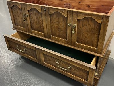Storage - Cedar Chest
