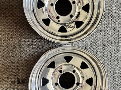13 Inch Trailer Wheels - Excellent conditon!
