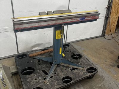 Roper Whitney Magnabend sheet metal brake