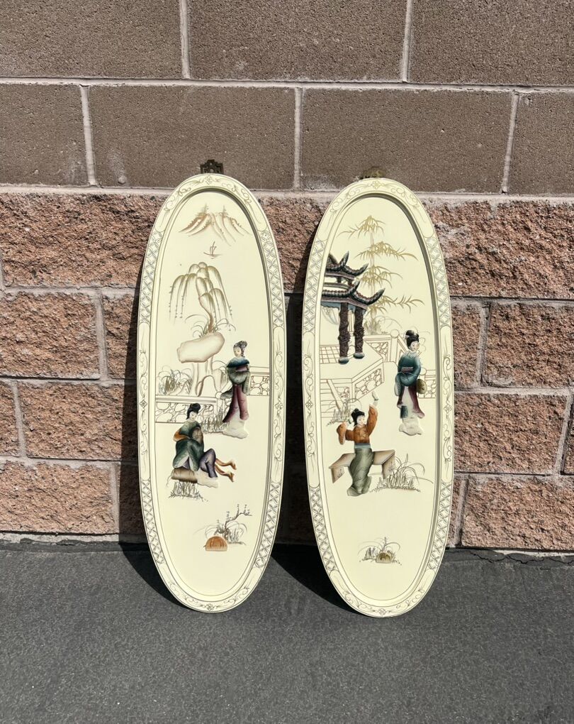 Vintage 3D Asian Mother of Pearl Geisha Girl Wall