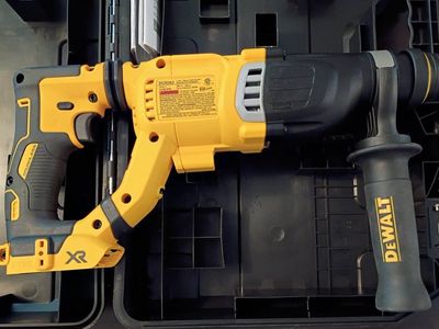 New DeWalt DCH263 Hammer Drill