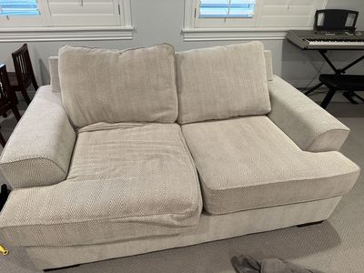 Spacious Beige Herringbone Fabric Sectional Sofa Couch with Chaise