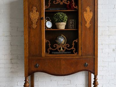 Vintage Wooden Curio Cabinet Display Case with Glass Door and Decorative Legs