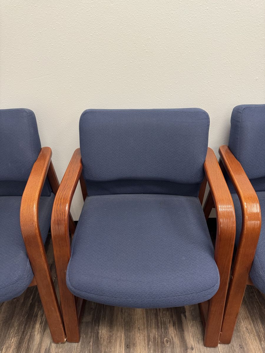 Office Chairs 