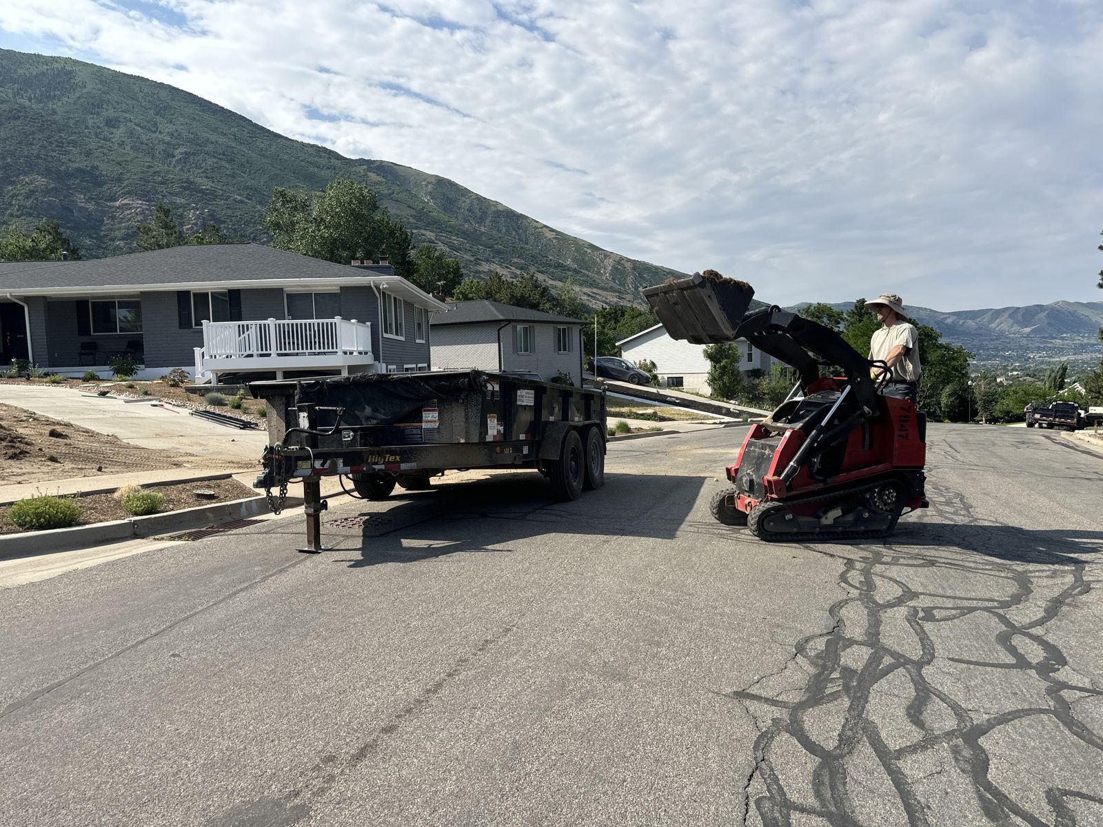 Mini Skid Steer + Dump Trailer Combo – Backyard Project Setup