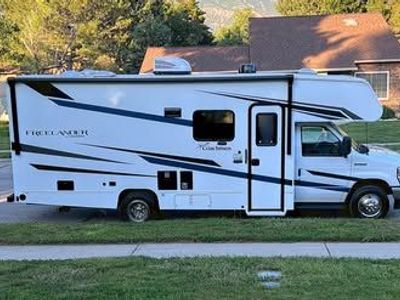 RV Nightly Rental-2023 Coachman Freelander