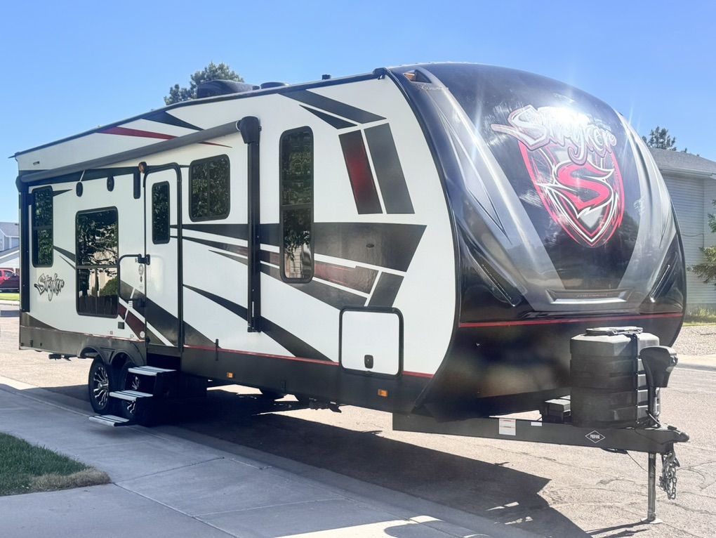 2021 Cruiser Stryker 2613 Luxuary Toyhauler