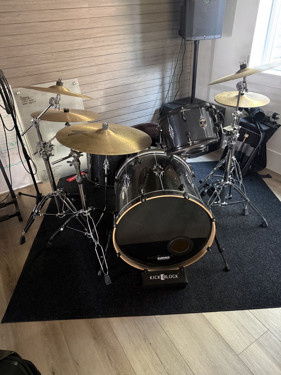 Gretsch Catalina Club Mod Mahogany Drum Kit – Black/Tribal – Complete Package – $750 OBO
