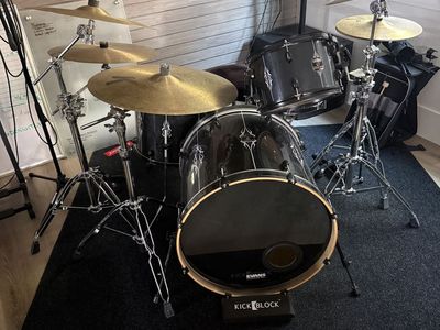 Gretsch Catalina Club Mod Mahogany Drum Kit – Black/Tribal – Complete Package – $750 OBO