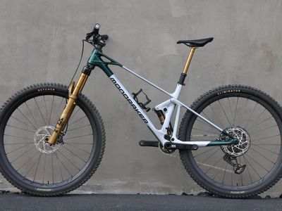 Mondraker Raze RR-SL Carbon Mountain Bike Medium Full Suspension