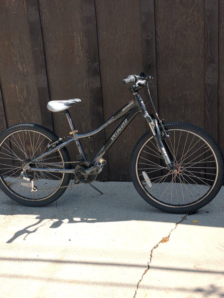 2008 Specialized HotRock 24" kids bike