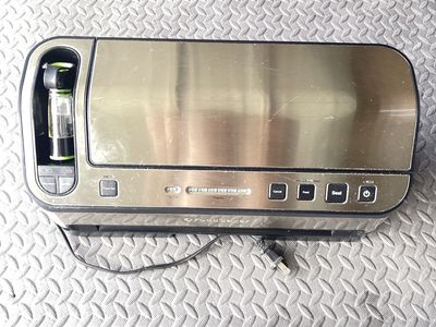 FoodSaver Vacuum Sealer