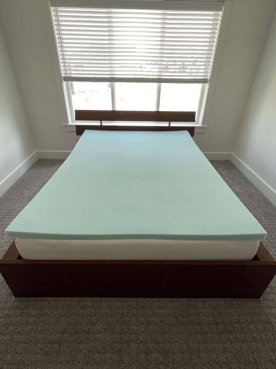 Queen IKEA Platform Bed Frame, 10" Memory Foam Mattress & Linenspa Topper