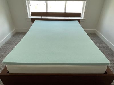 Queen IKEA Platform Bed Frame, 10" Memory Foam Mattress & Linenspa Topper