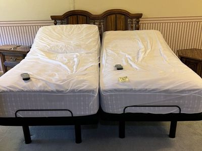 Split King Adjustable Base Bed