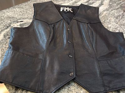 FMC Black Genuine Leather Vest, Size XXL, Snap Closure, Western Style