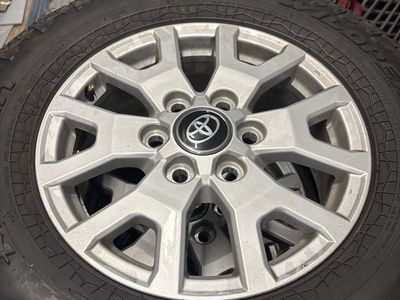 2024 toyota Tacoma Wheel Tire Lug