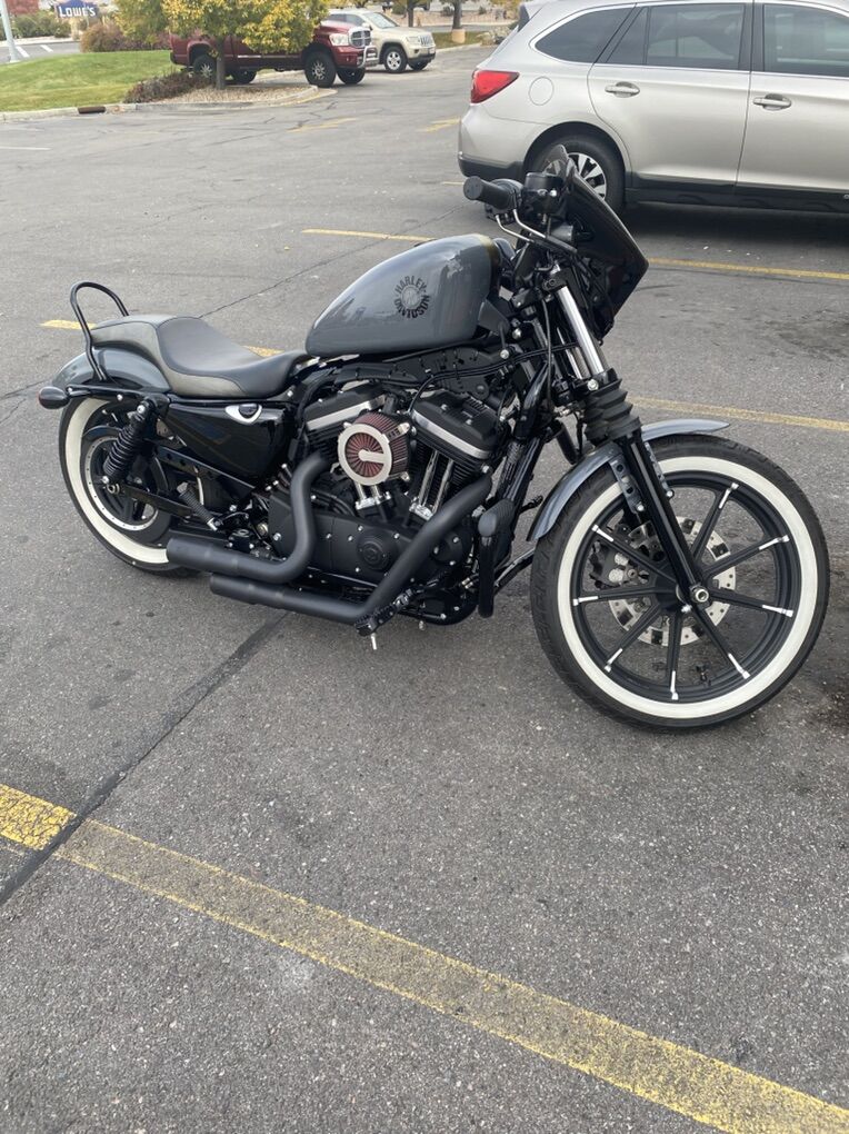 2022 Harley Davidson Iron 883