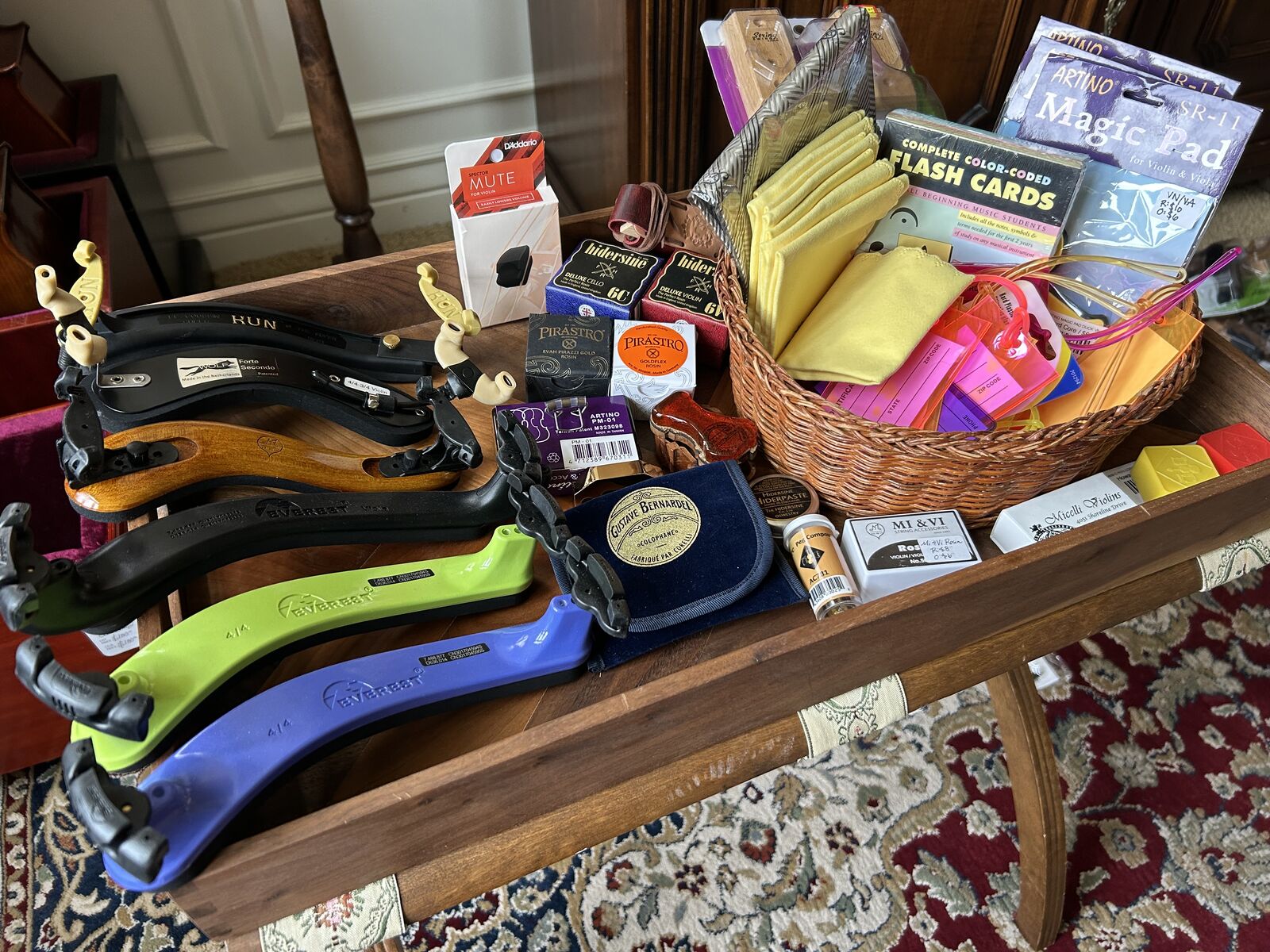 String Instrument Accessories – Shoulder Rests, Rosin, Mutes, Polish Cloths, Teaching Tools