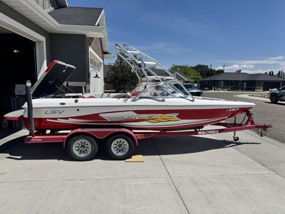 2002 Mobius LSV 20ft Boat/Moomba Trailer