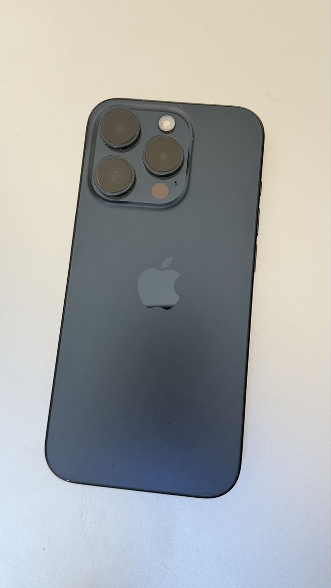 Apple iPhone 15 Pro - Blue - Unlocked - Excellent Condition