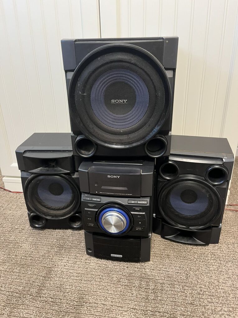 Sony Stereo CD Player With Speaker And Subwoofer