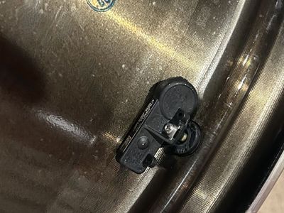 NEW 18” FORD WHEELS WITH TPMS OEM SENSORS
