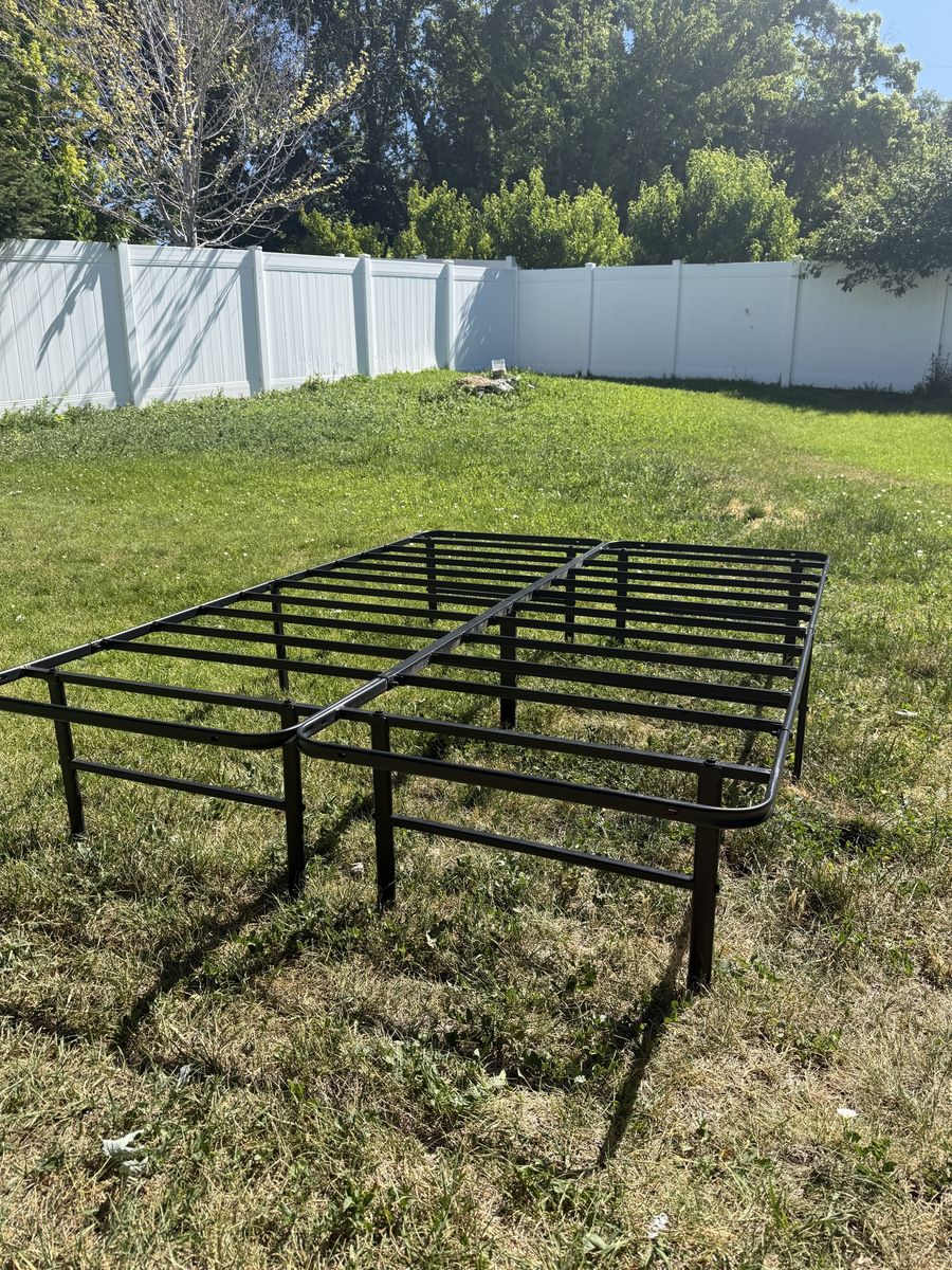 Full Size Platform Bedframe