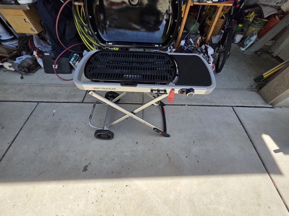 Weber travel grill