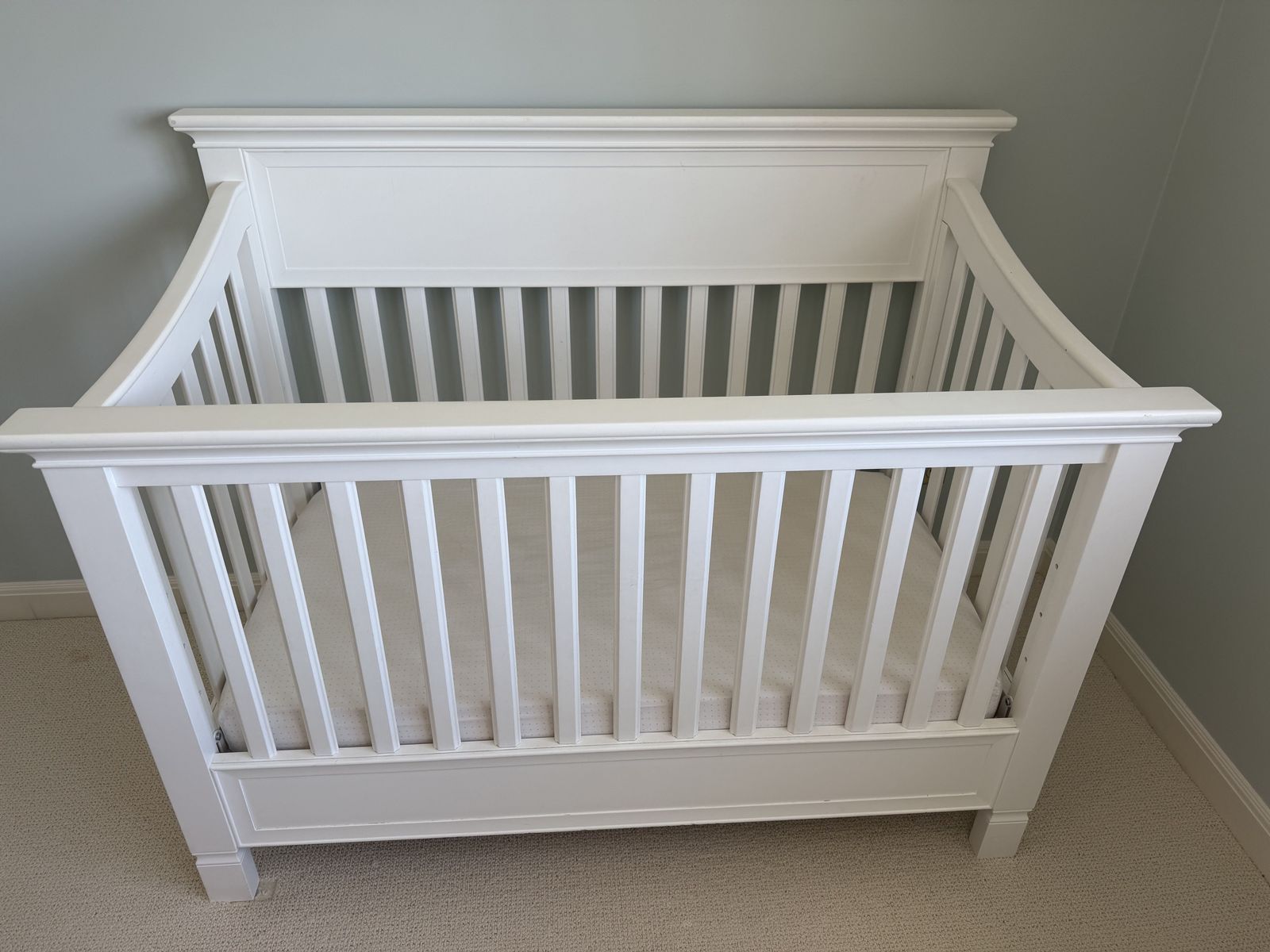 Pottery Barn Crib / Excellent Condition ($999)