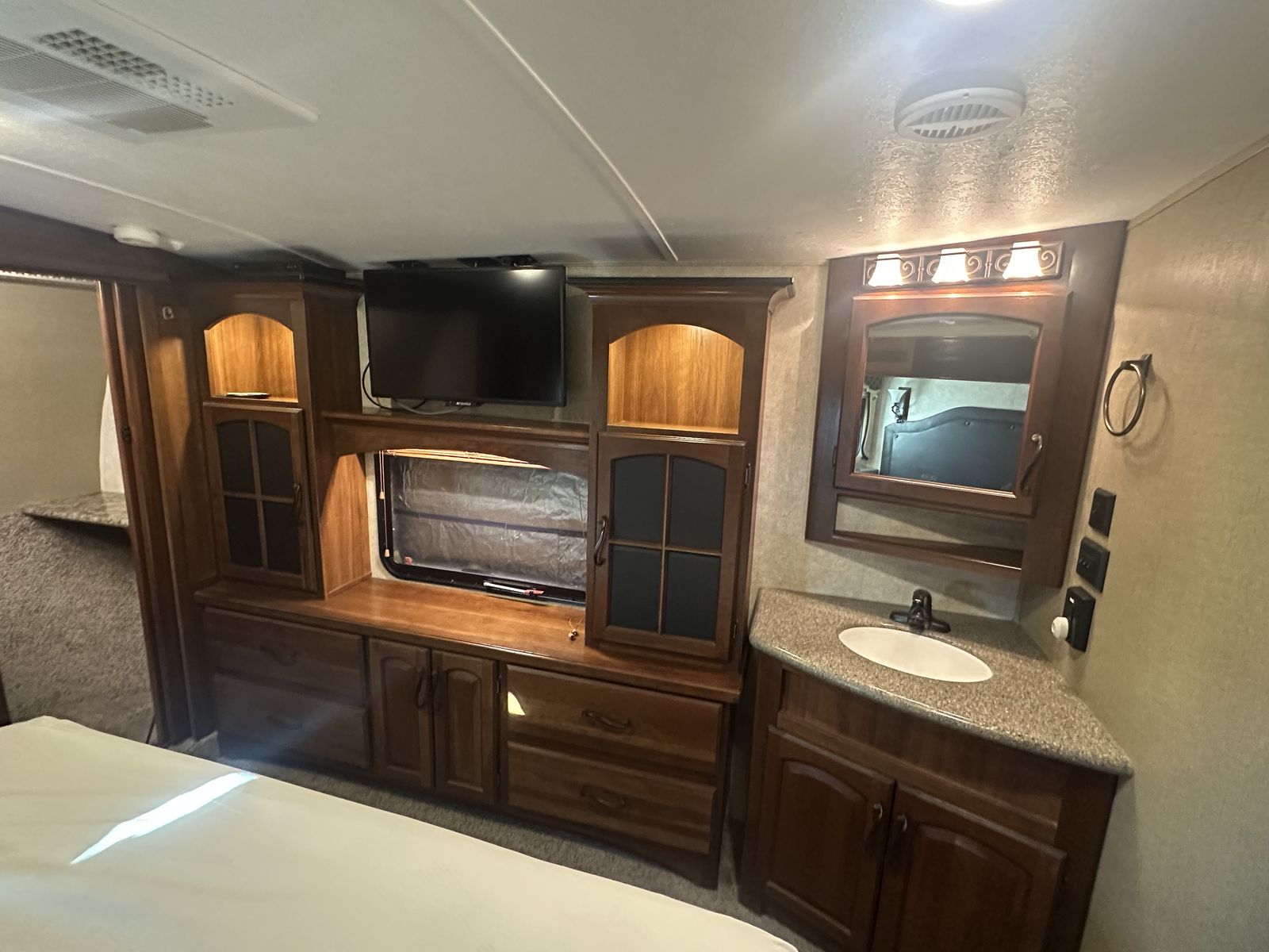 Rv