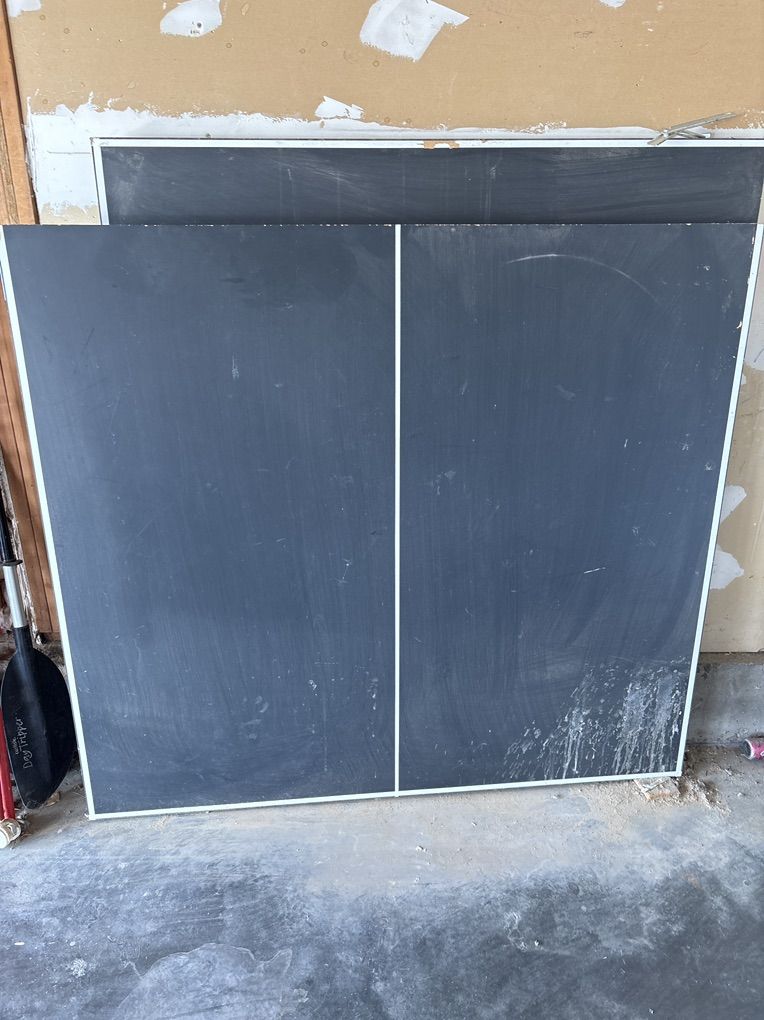 Ping-Pong Table