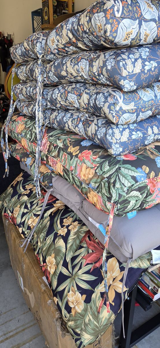 NEW! ARTPLAN Outdoor Cushions, Select Colors & Sizes - SEE DESCRIPTION FOR SIZES & PRICING