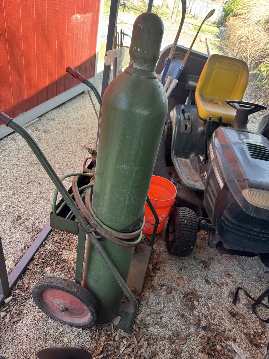 Cutting Torch With Cart And Bottles