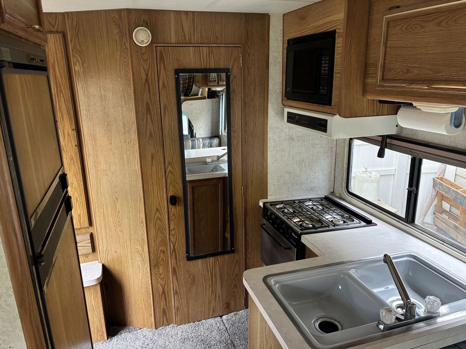 Main image 11