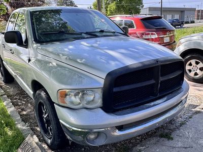 2004 Dodge Ram 1500 SLT Plus