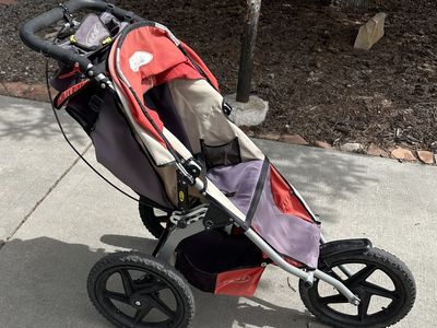 Gently used BOB baby stroller